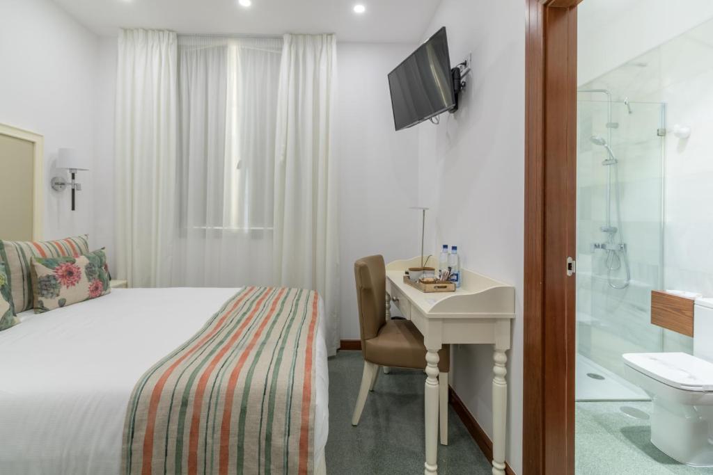 Hotel Holiday Time Hotel