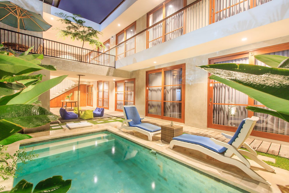Hotel The Jero 18 Kuta Guest House