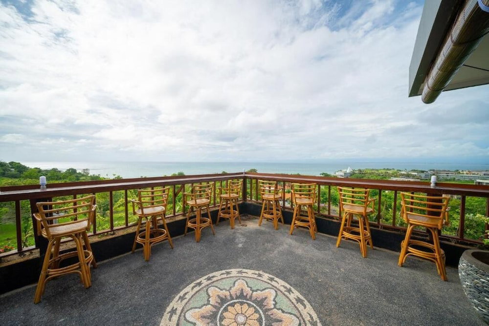 Hotel Dreamland View