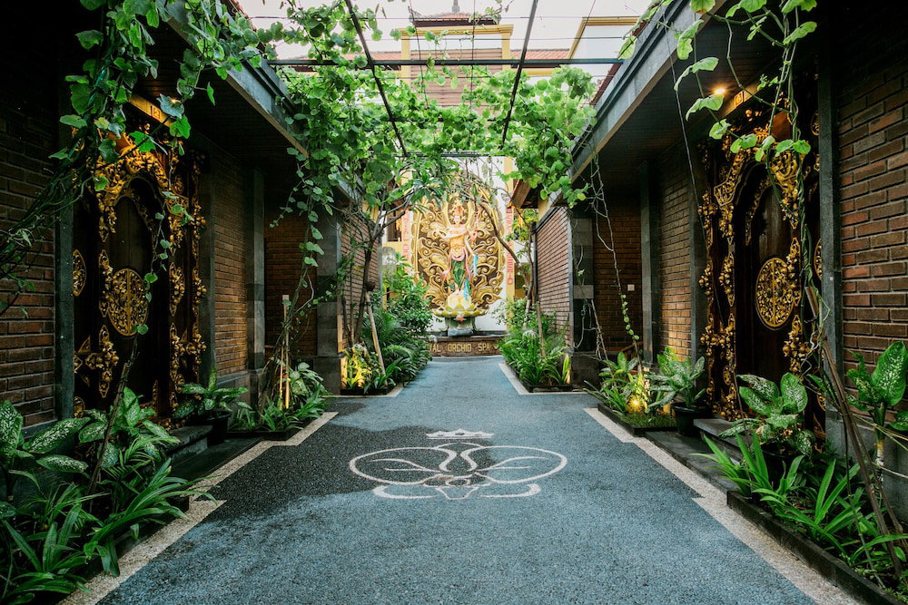 Hotel Royal Orchid Lodge