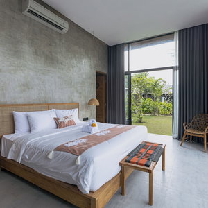 Hotel Pig Stone Villa cazare Kediri