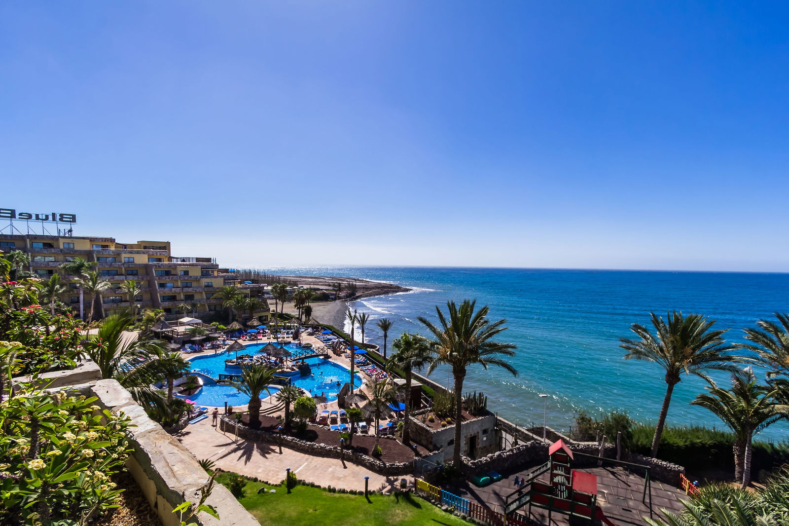 Hotel Bluebay Beach Club