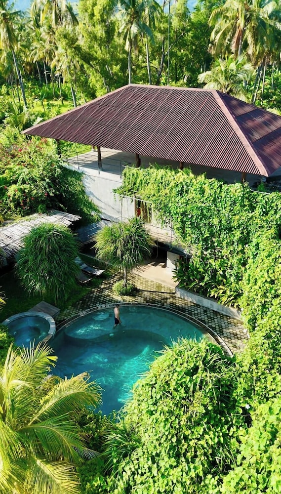 Hotel Mangroove Bay Boutique Hostel