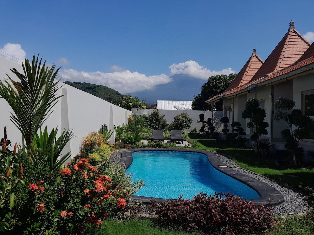 Hotel Maha Rama Villas Amed