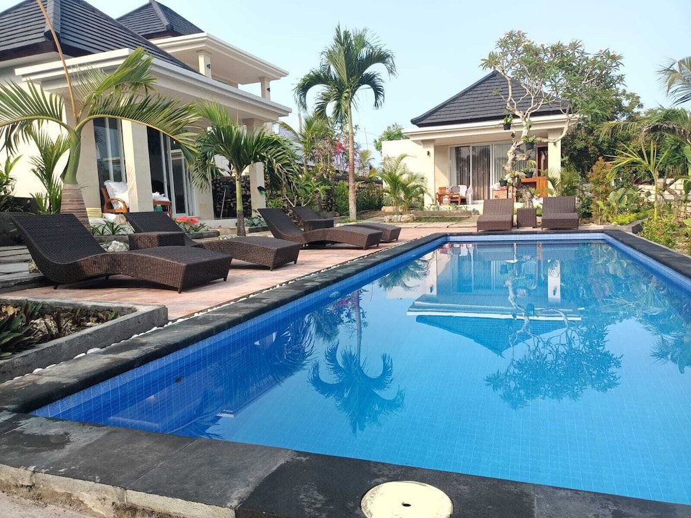 Hotel Kelingking Paradise Suites Villa