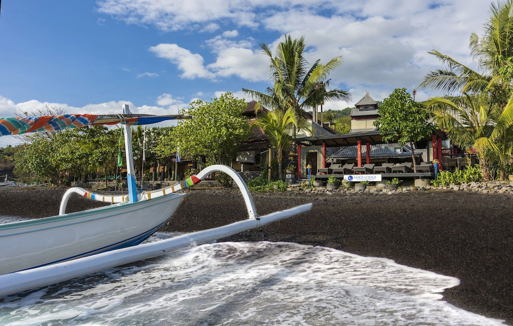 Hotel Amed Lodge By Sudamala Resorts