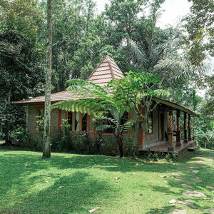Hotel Saridevi Ecolodge Bali cazare Penebel