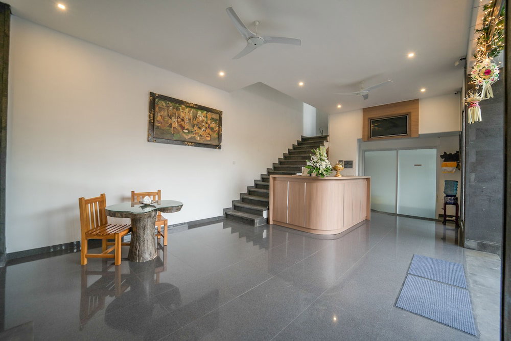 Hotel Puri Bagus Villa Legian Kuta