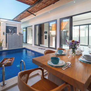 Hotel Villa Toograss Close To Black Sand Beach cazare Blahbatuh