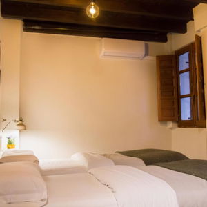 Hotel Apartamentos Granada Nahira Suites 3000 cazare Granada