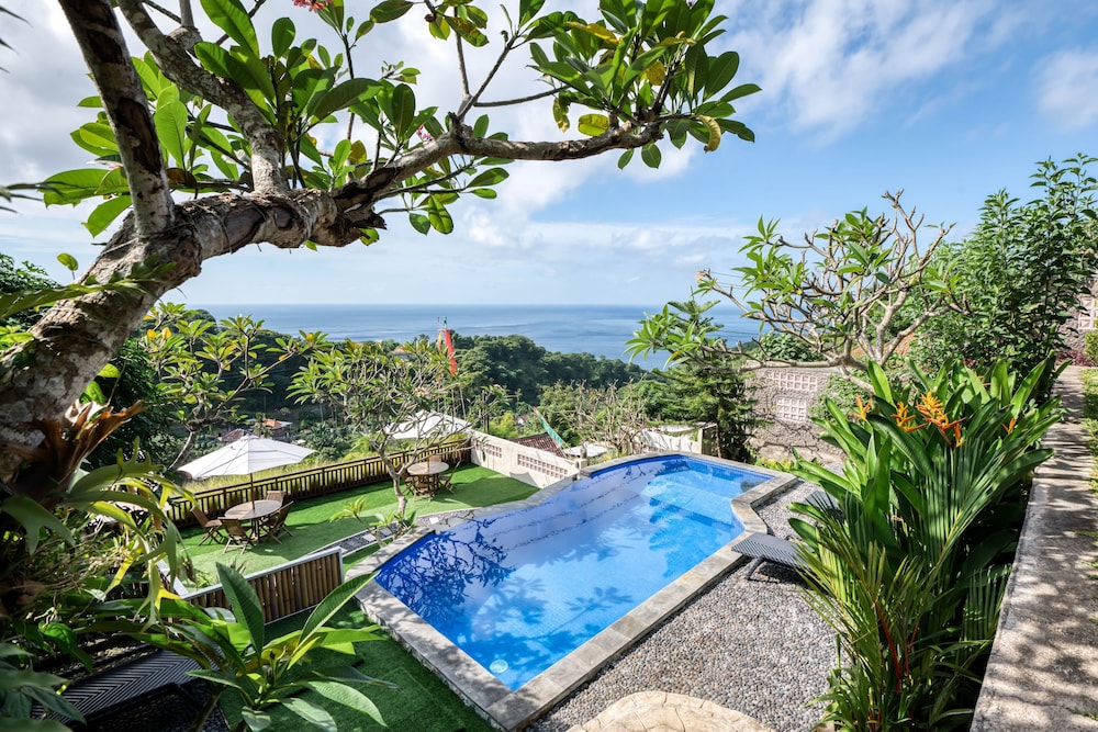Hotel Adinata Villa Managed By Manara