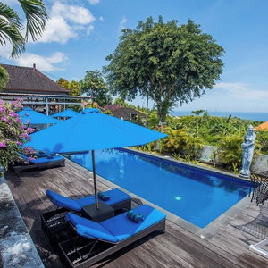 Hotel Tatak Bunut Villa Nusa Ceningan cazare Lembongan Kawan