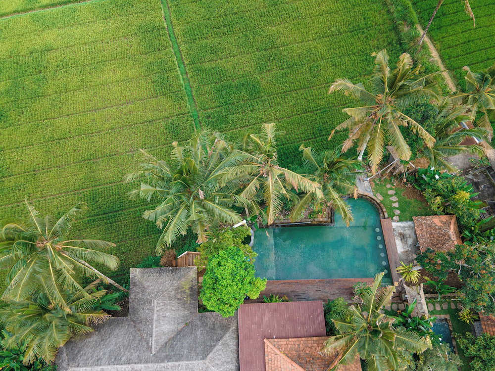 Hotel Uma Linggah Resort By Puri Signatures