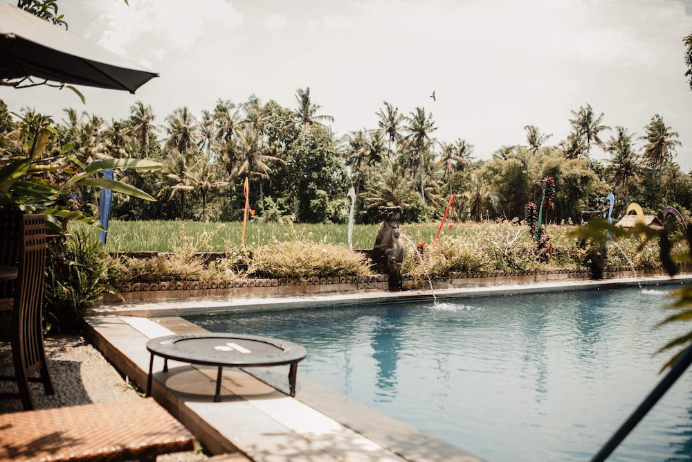 Hotel Mandala Desa Boutique Resort
