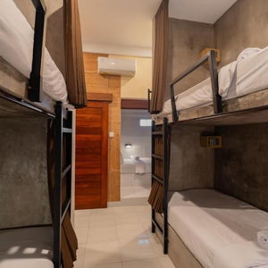 Sejur Joni Ubud Hostel vacanta Banjar Tebongkang