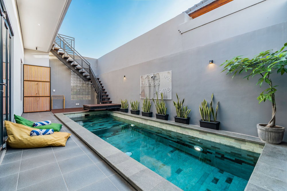 Hotel Feels Like Home Villa