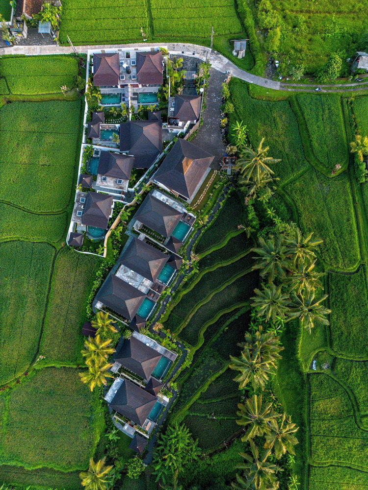 Hotel Dewi Kunti Villa