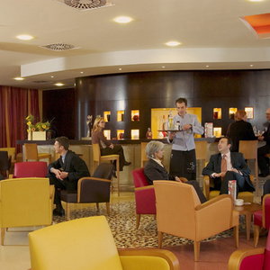Hotel Novotel Barcelona Cornella cazare Cornella de Llobregat