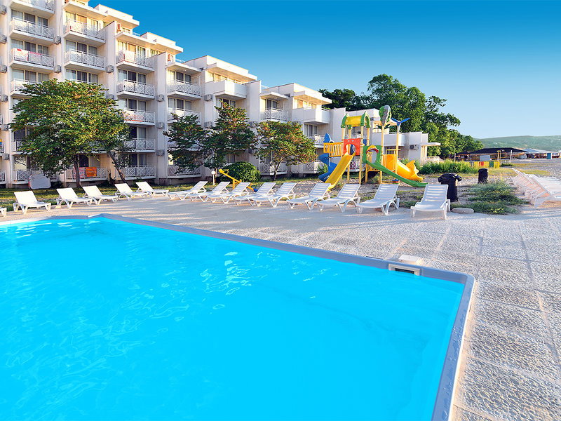 Slavuna Hotel