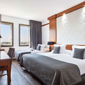 Hotel Best Western Premier Cmc Girona cazare Girona