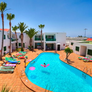 Hotel Rocas Blancas Apartments cazare Puerto del Carmen