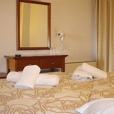 Hotel Pitho cazare Delphi