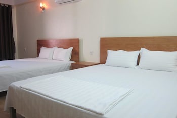 Hotel Dragon Airport Hotel