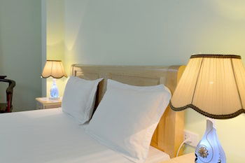 Hotel Noi Bai Airport Hotel