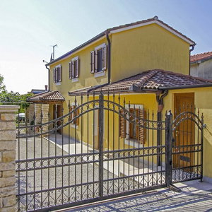 Hotel Alena In Debeljuhi cazare Zminj