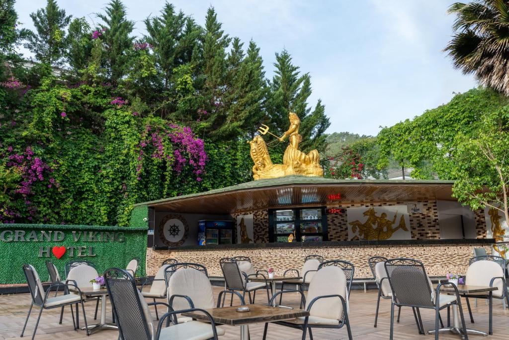 Grand Viking Hotel