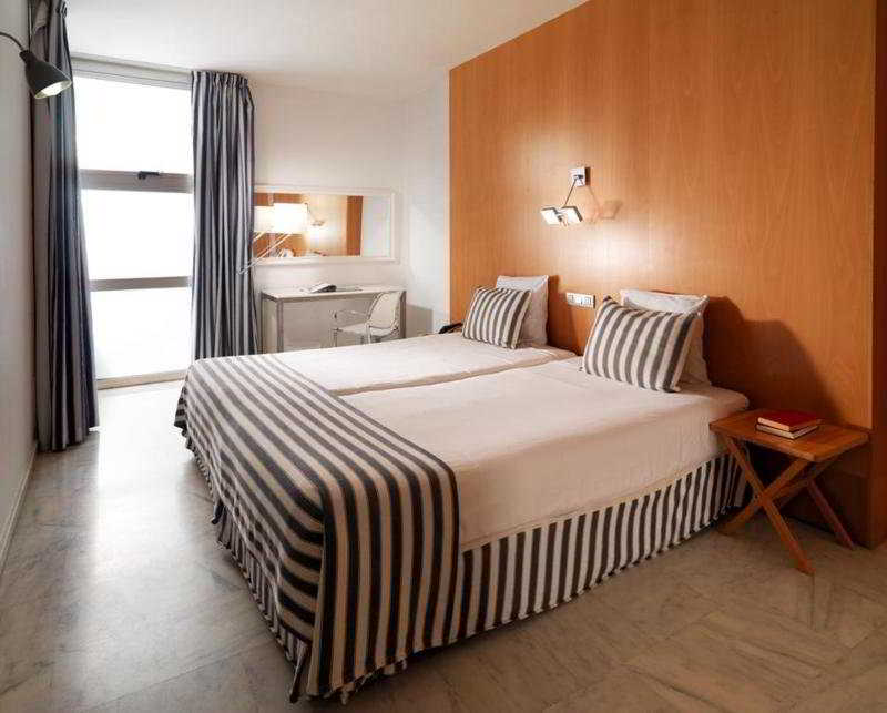 Marina Suites