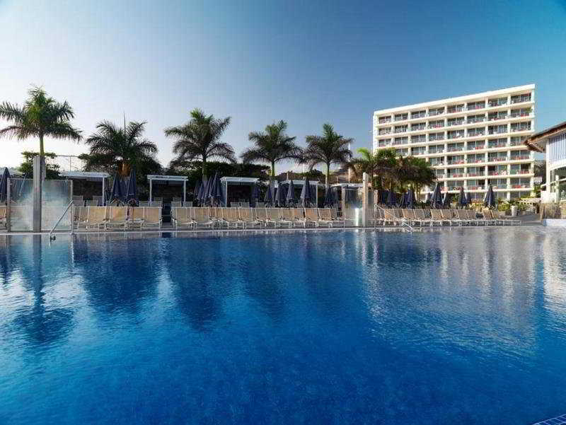 Marina Suites