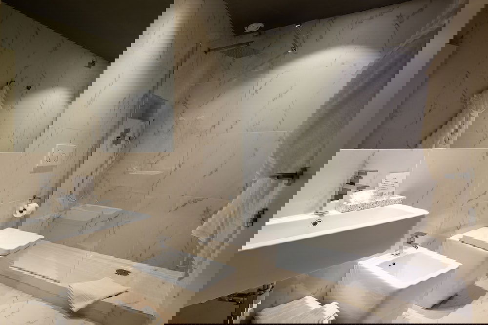 Hotel Hnn Luxury Suites