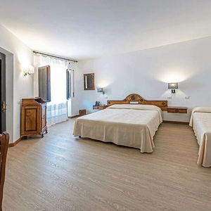 Hotel Costa Dorada cazare Cala Gonone