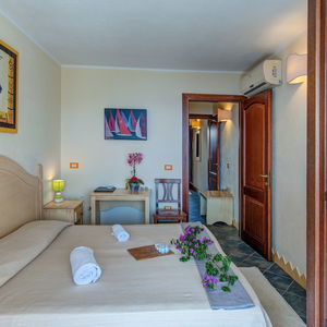 Hotel La Conchiglia cazare Cala Gonone