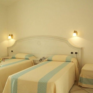 Sejur Hotel Castello Di Tavolara vacanta Loiri Porto San Paolo
