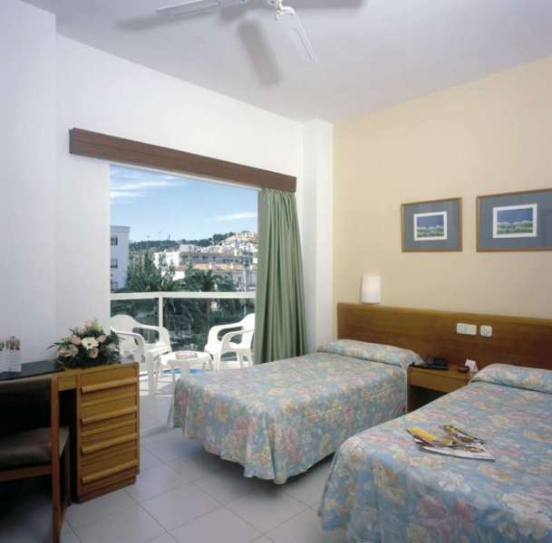 dal travel Globales Pionero - Playa Santa Ponsa