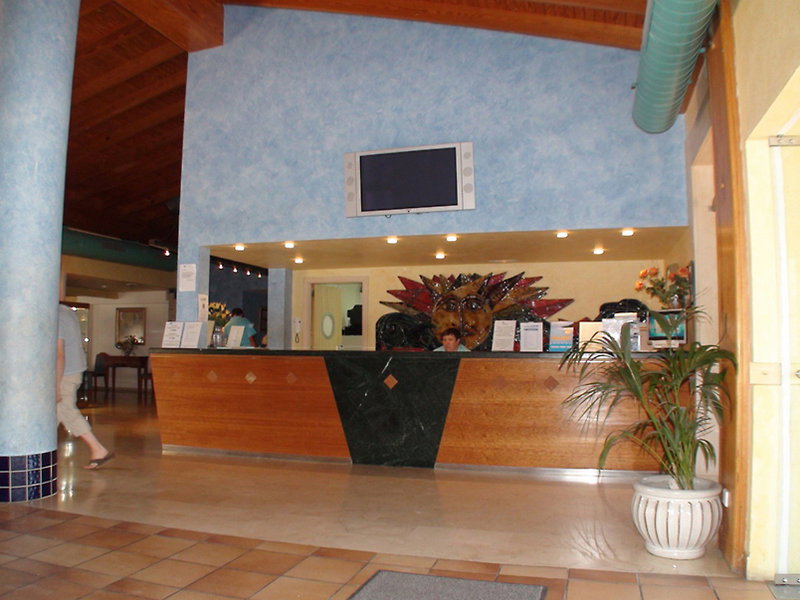 Globales Apartotel Bouganvilla