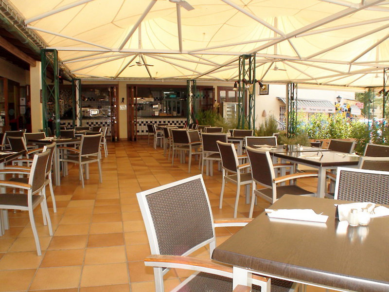 Globales Apartotel Bouganvilla