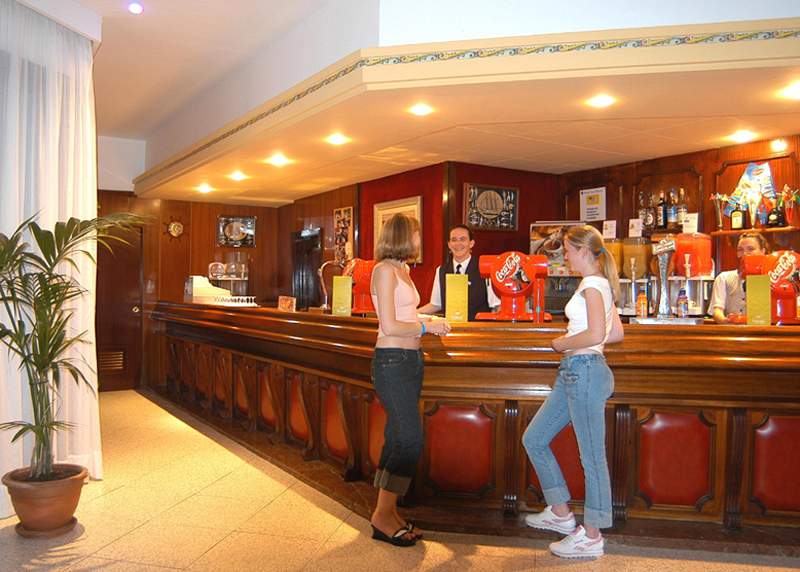 Hotel Globales Cala Blanca