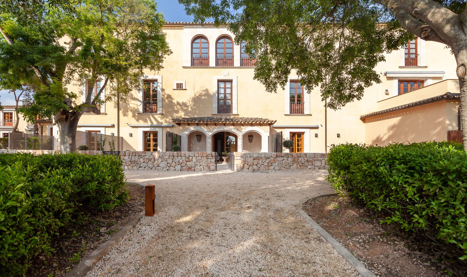 dal travel Son Julia Country House