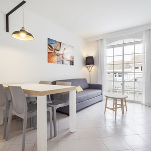 Sejur Hotel Ilunion Menorca vacanta Menorca