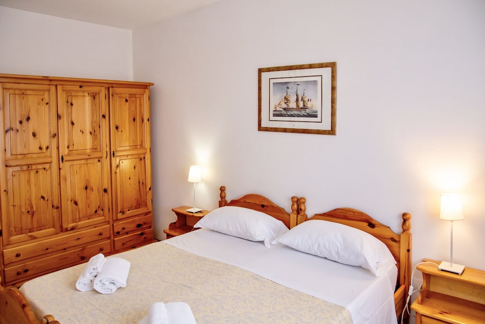 Hotel Residence Just 150 Mt From The Beach