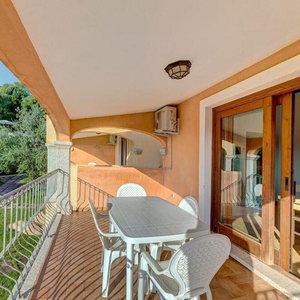 Hotel The Fantastic Residenza Badus 2-Bedroom Apartment Sleeps 6Child With Sea View cazare Badesi