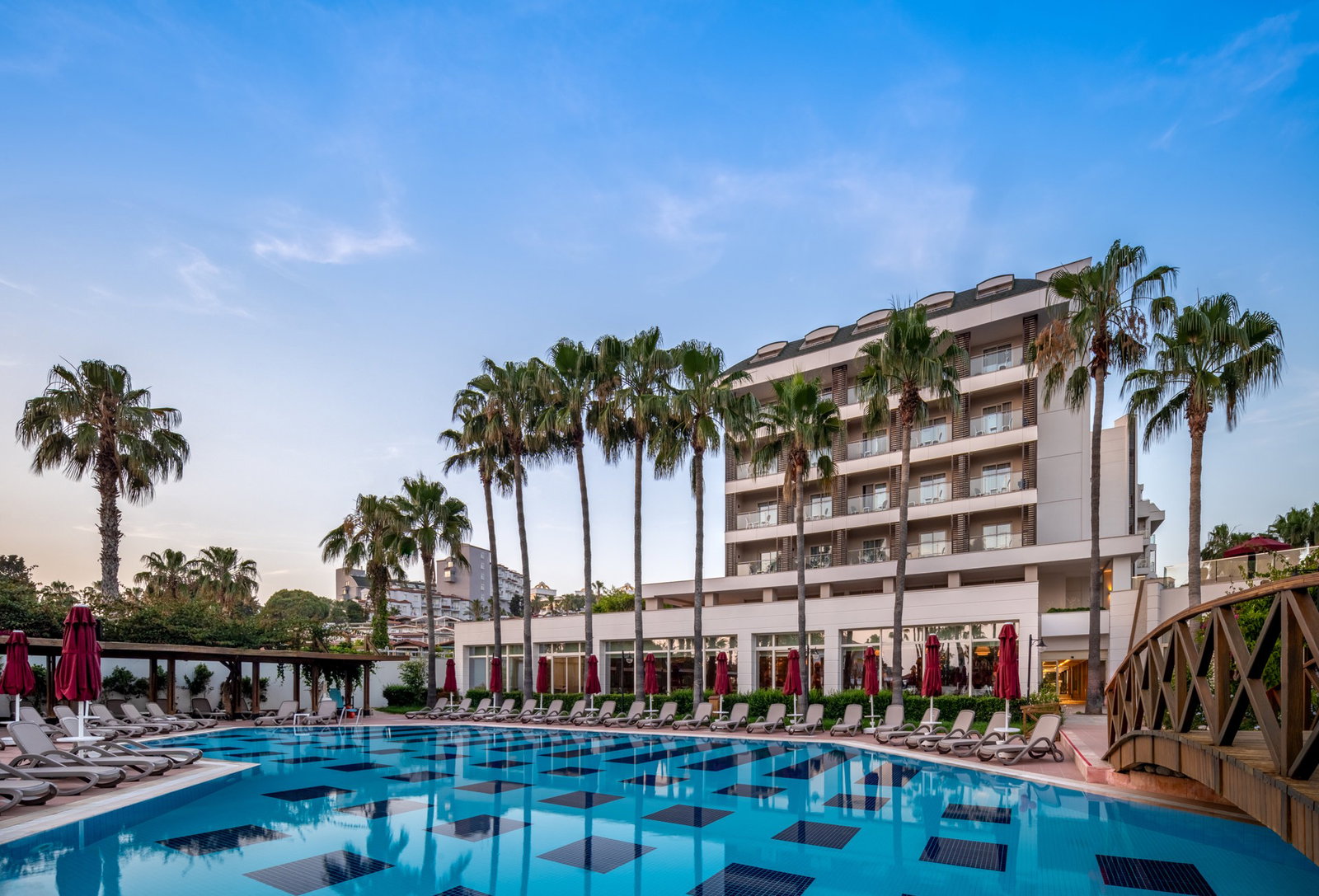 dal travel Trendy Palm Beach