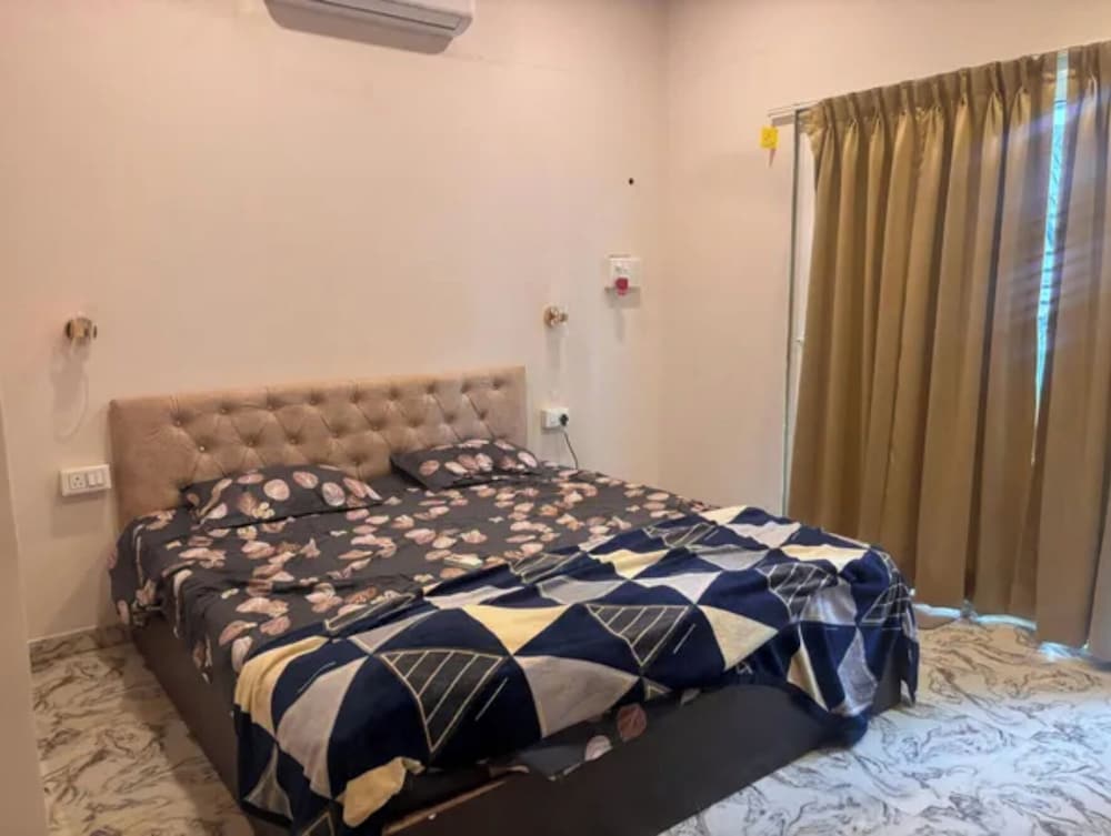 Fabhotel Hill View Cottages - Nr. Club Cubana
