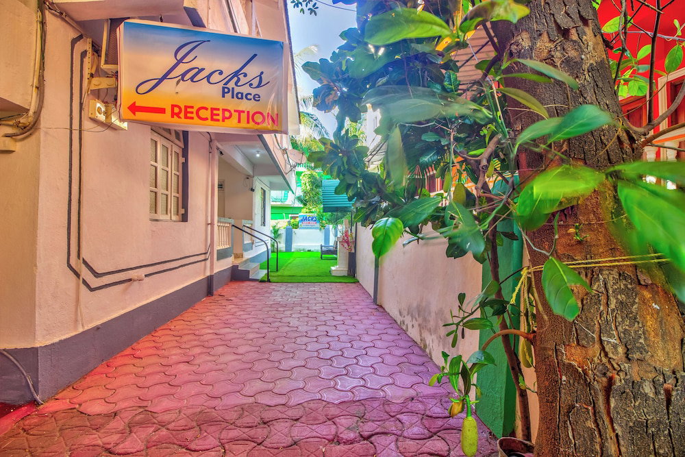 Hotel Jacks Calangute Place