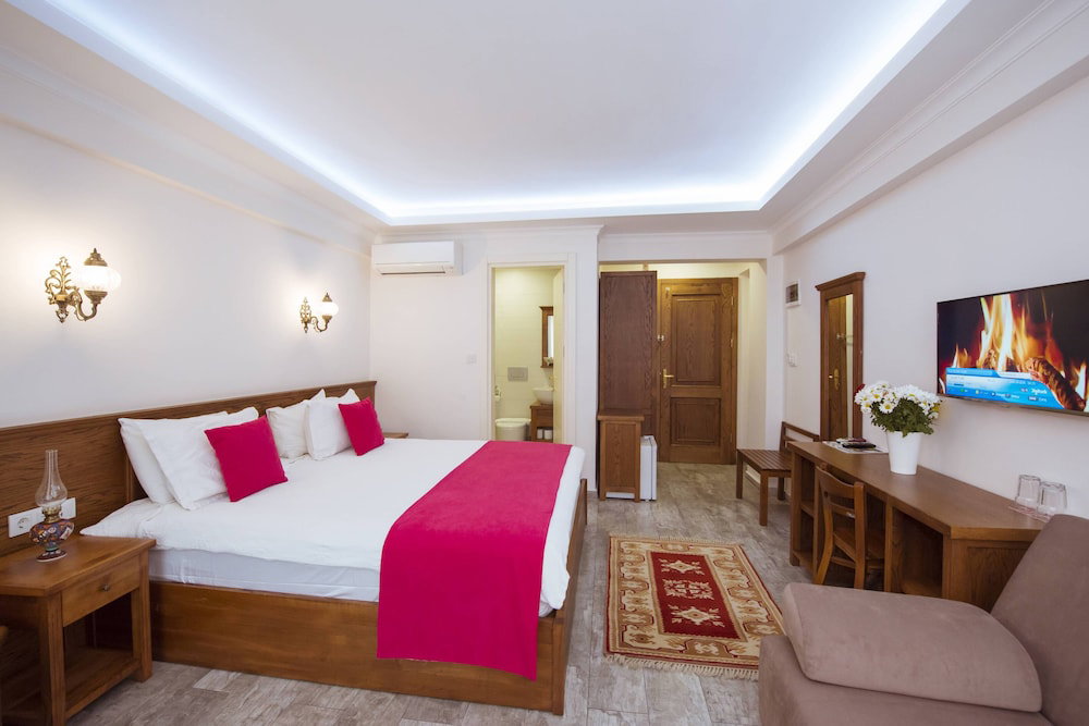 Infinity City Hotel
