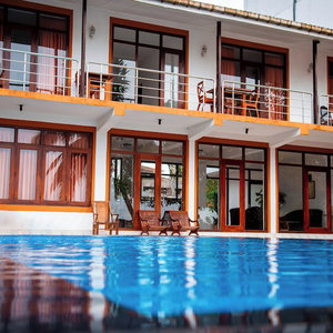 Hotel Riverside Inn Fuji cazare Narsimhapur