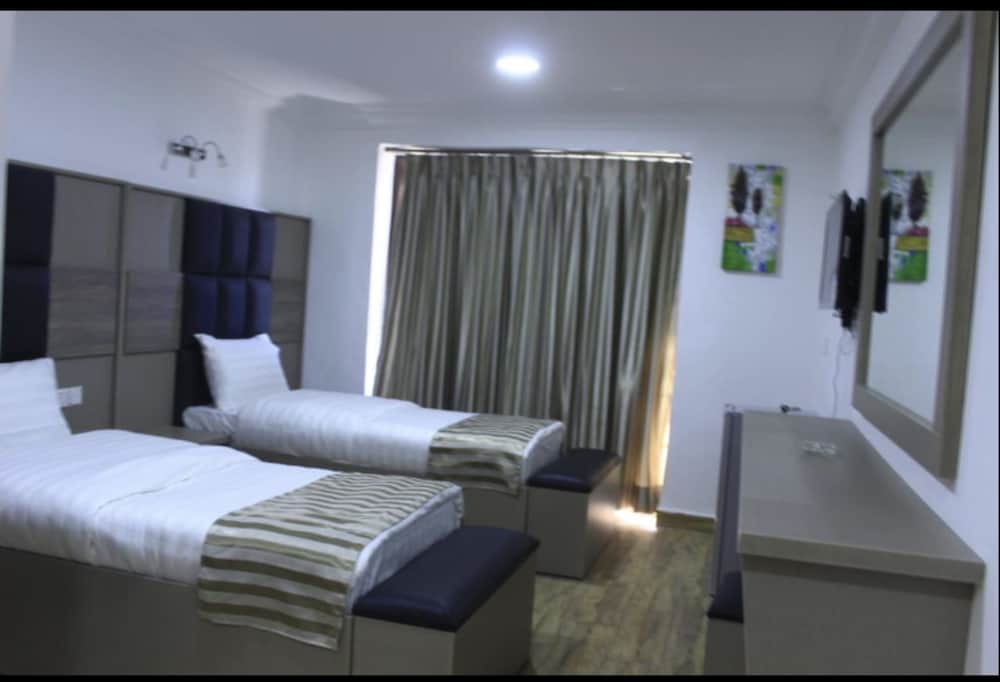 Ahla Tlah Seaview Hotel